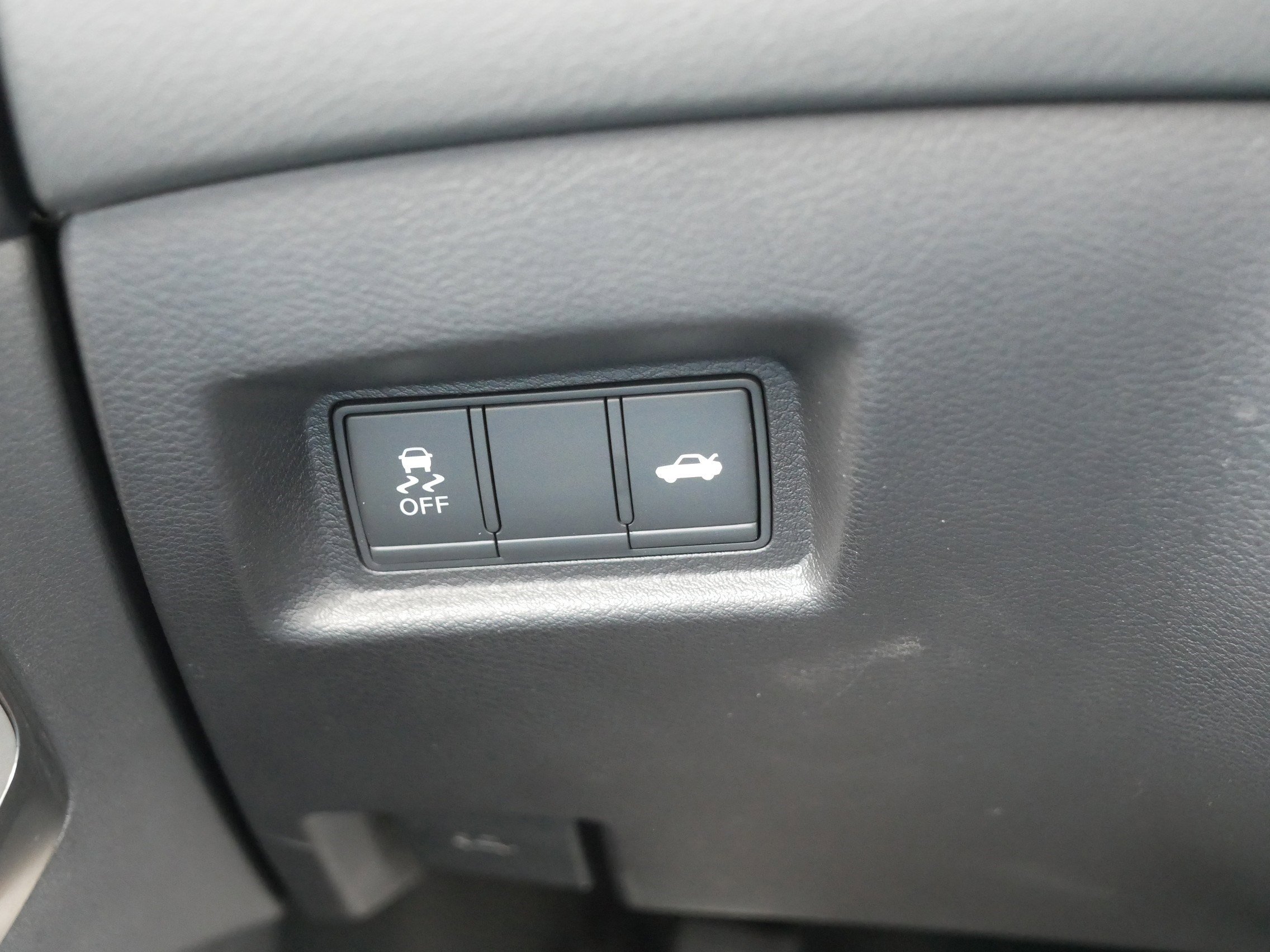 Certified 2021 INFINITI Q50 Red Sport 400 w/ Proactive Package image 26