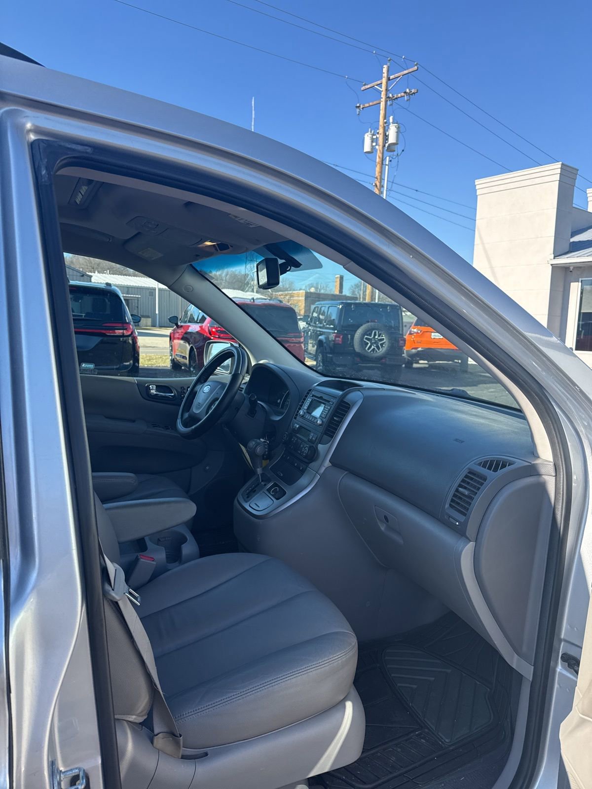 Used 2010 Kia Sedona EX w/ Luxury Pkg image 20