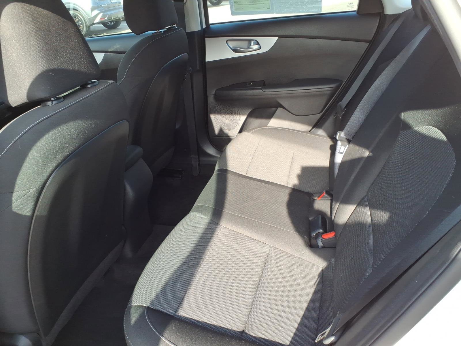 Used 2023 Kia Forte LXS FWD image 10