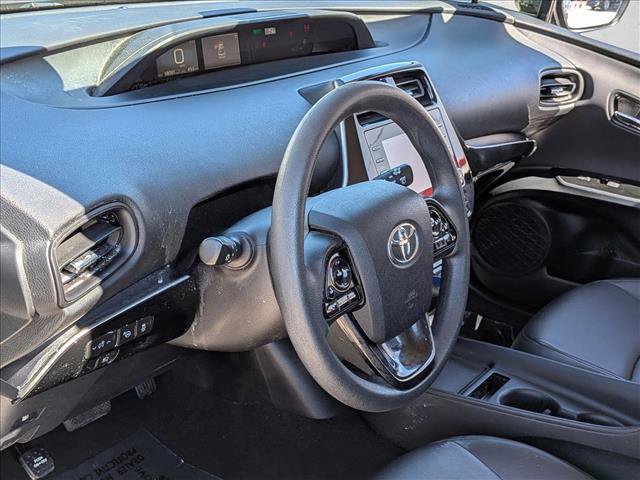 Used 2022 Toyota Prius LE image 10