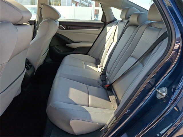 Used 2019 Honda Accord EX image 9