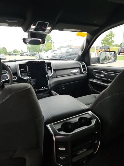 Used 2025 RAM 1500 Big Horn AWD/4WD image 19
