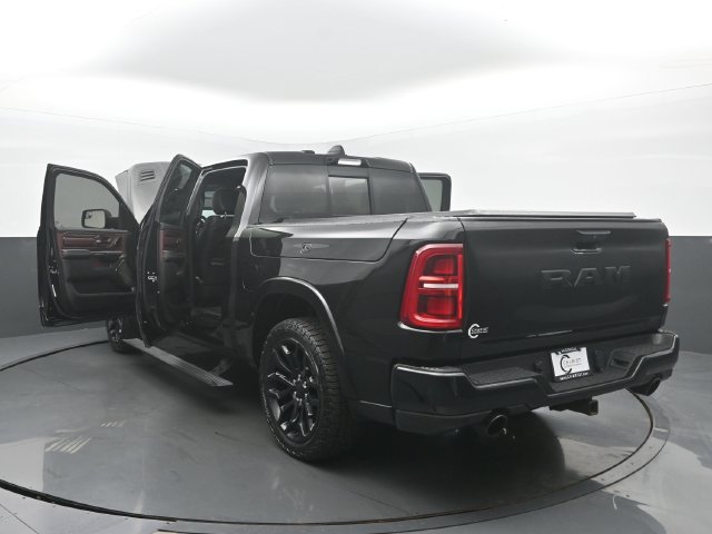 Used 2025 RAM 1500 Limited AWD/4WD image 49