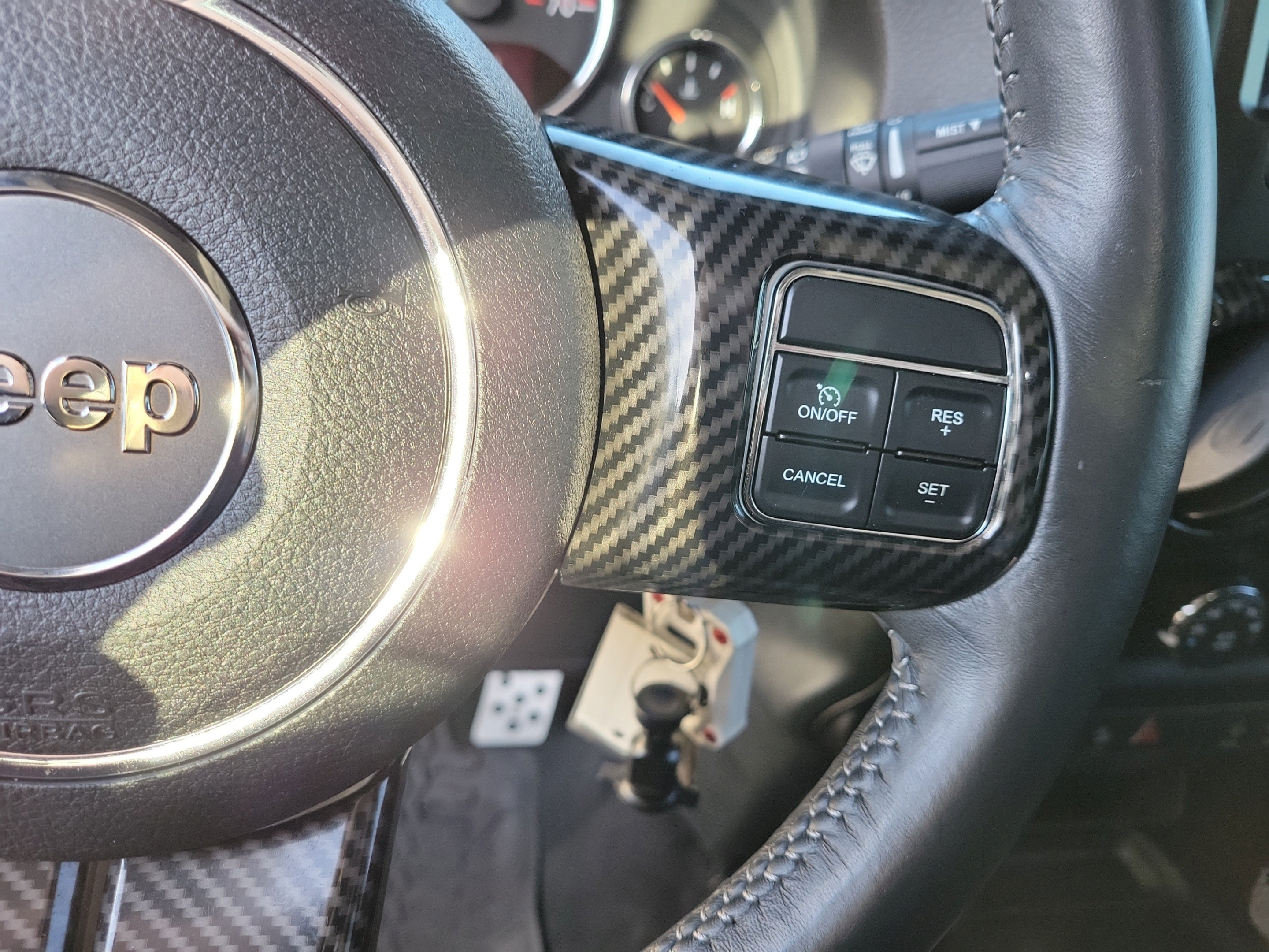 Used 2016 Jeep Wrangler Unlimited Rubicon AWD/4WD image 25