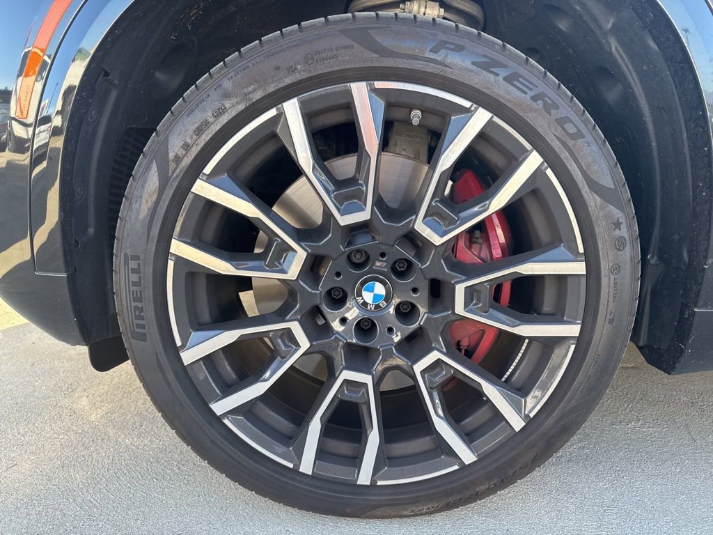Used 2025 BMW X5 M60i image 2