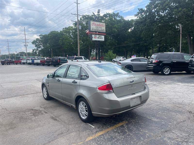 Used 2008 Ford Focus SE FWD image 7