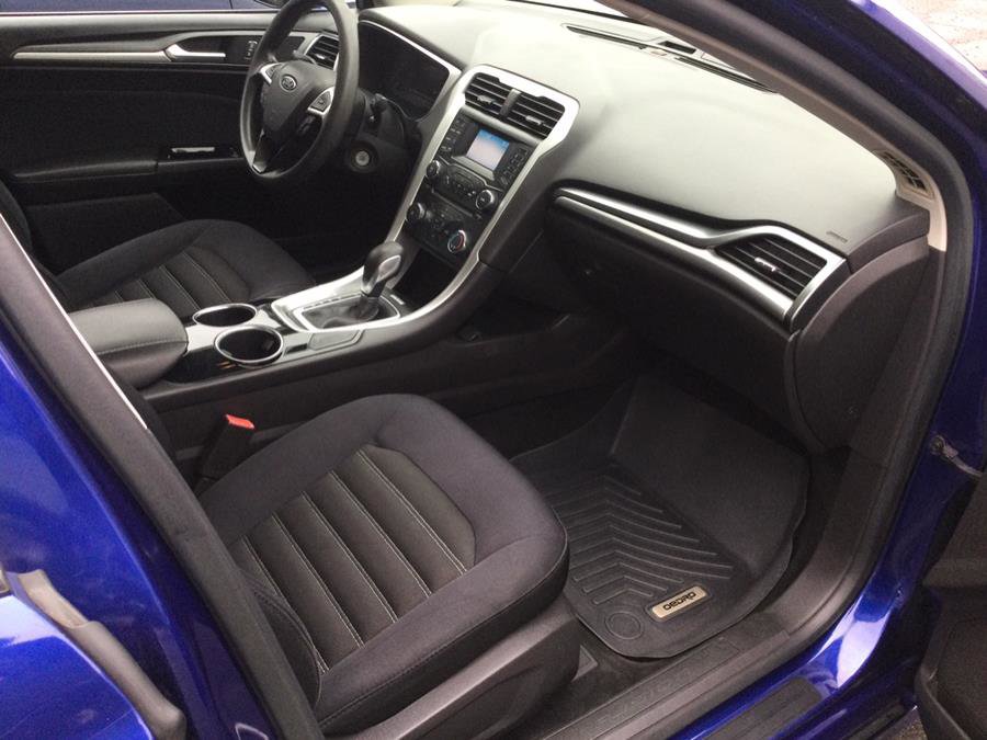 Used 2014 Ford Fusion SE image 12