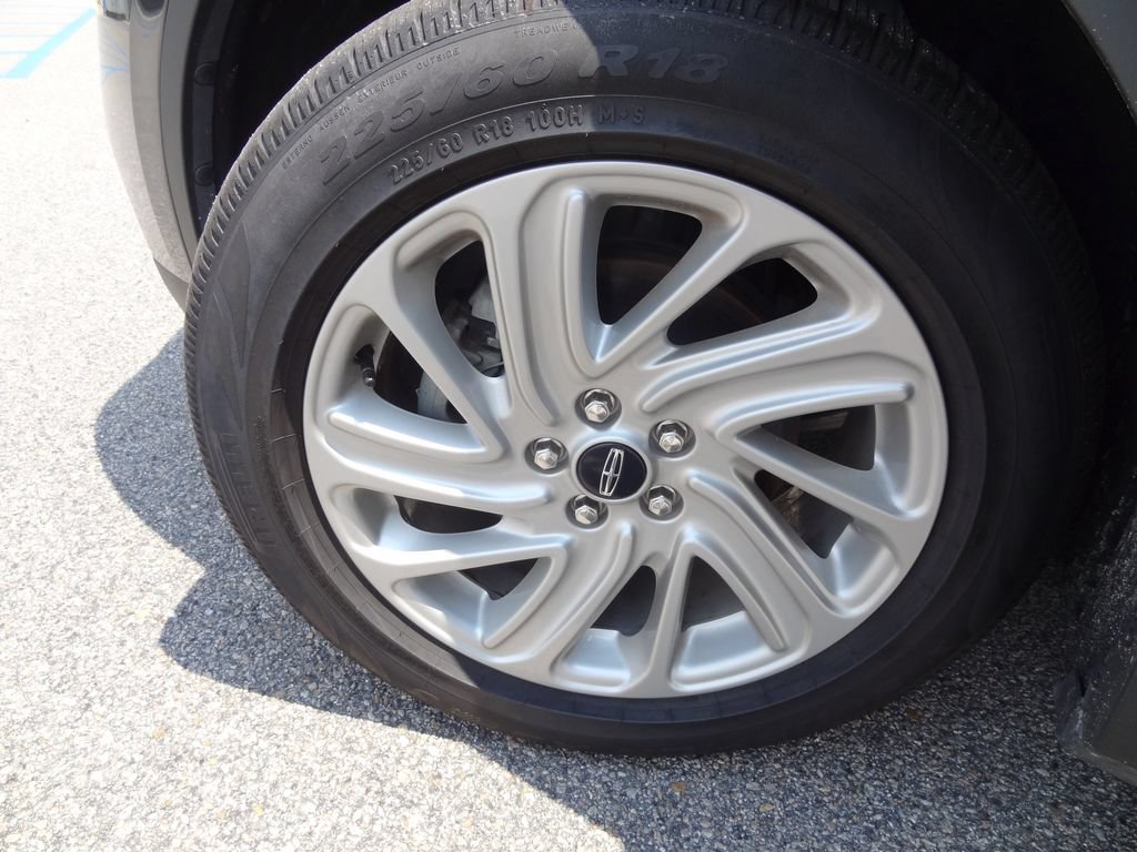 Certified 2020 Lincoln Corsair FWD image 33