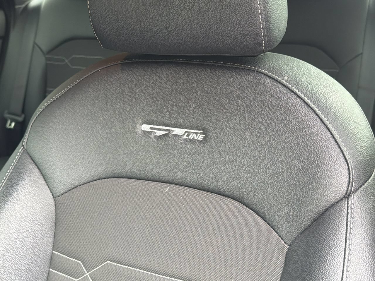 Used 2024 Kia Forte GT-Line FWD image 19
