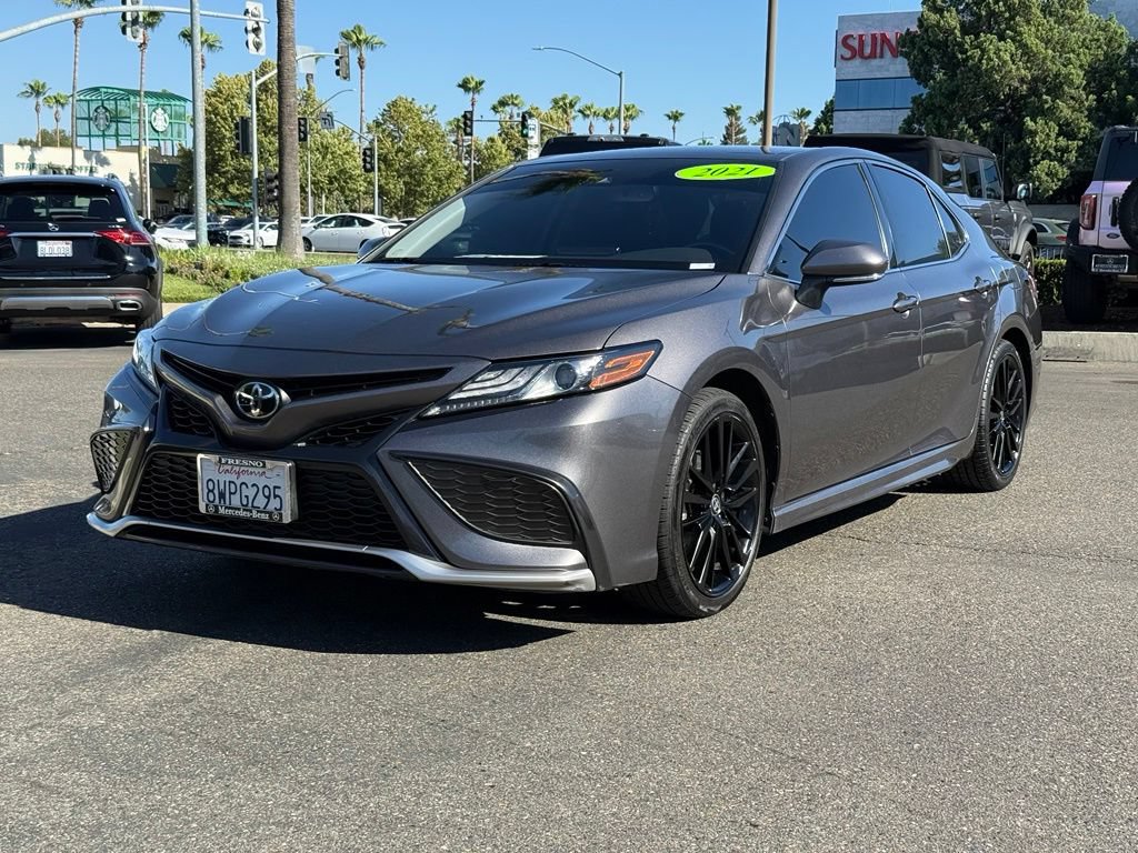 Used 2021 Toyota Camry XSE FWD image 9