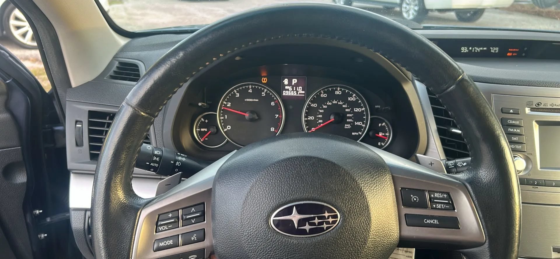 Used 2014 Subaru Outback 2.5i Premium w/ Popular Package #1B AWD/4WD image 22