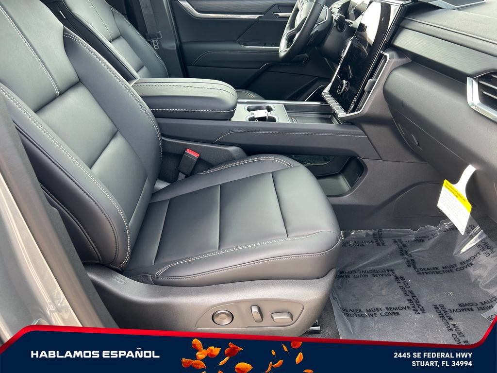 New 2026 GMC Acadia Elevation w/ Black Edition FWD image 20