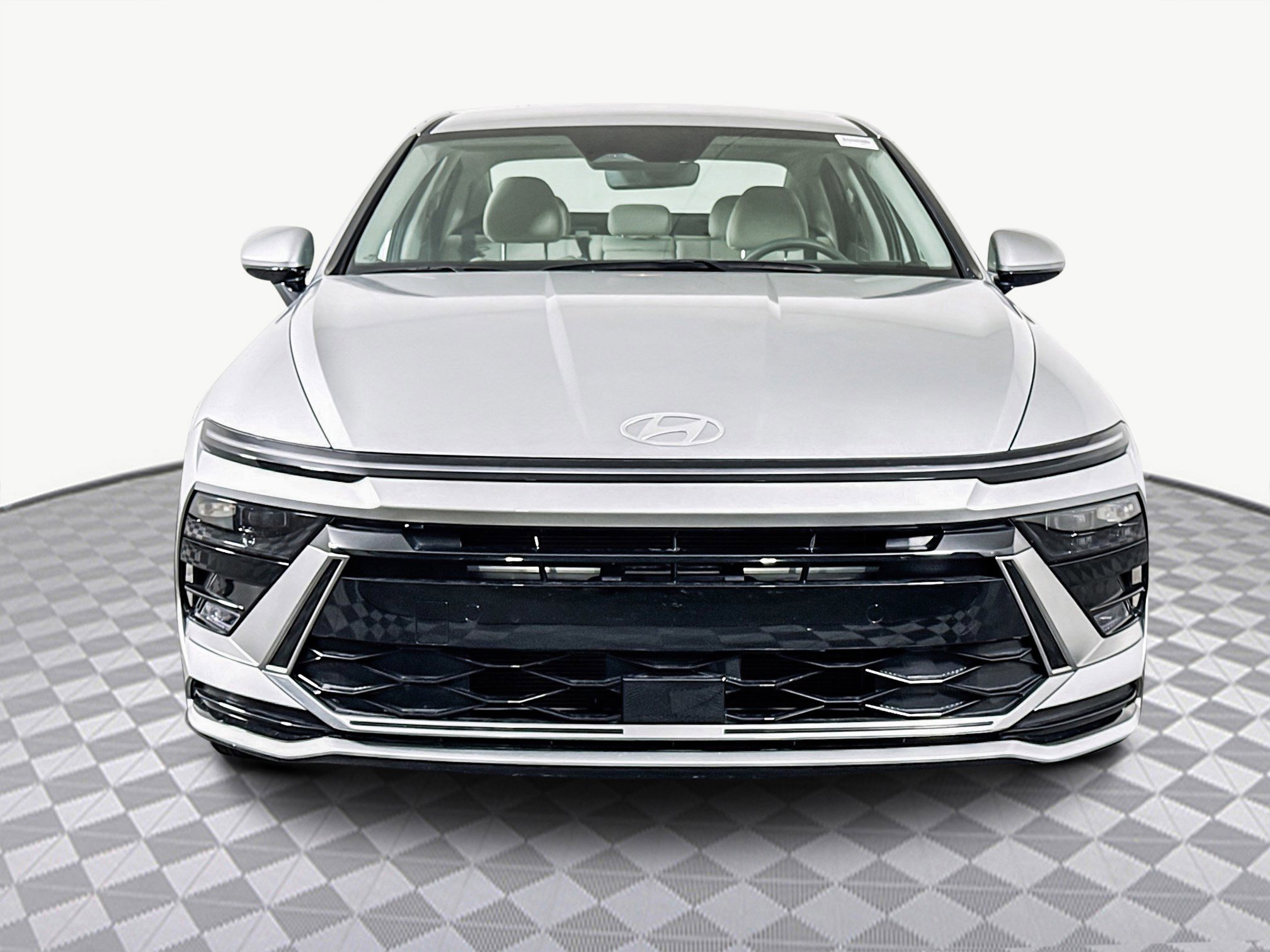 Used 2025 Hyundai Sonata SEL image 2