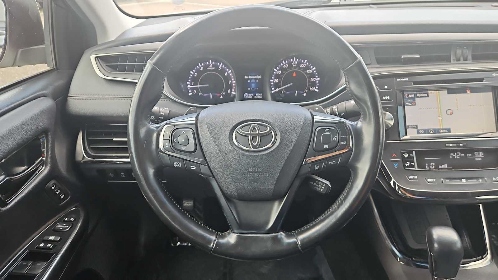 Used 2017 Toyota Avalon Touring FWD image 11