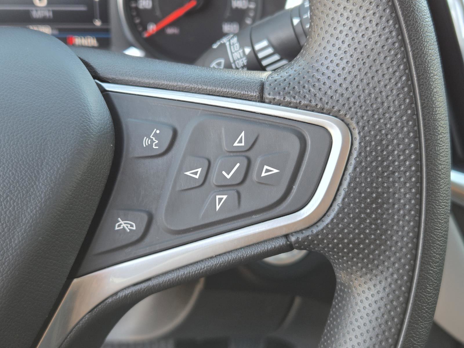 Used 2023 Chevrolet Equinox LS w/ LS Convenience Package image 17