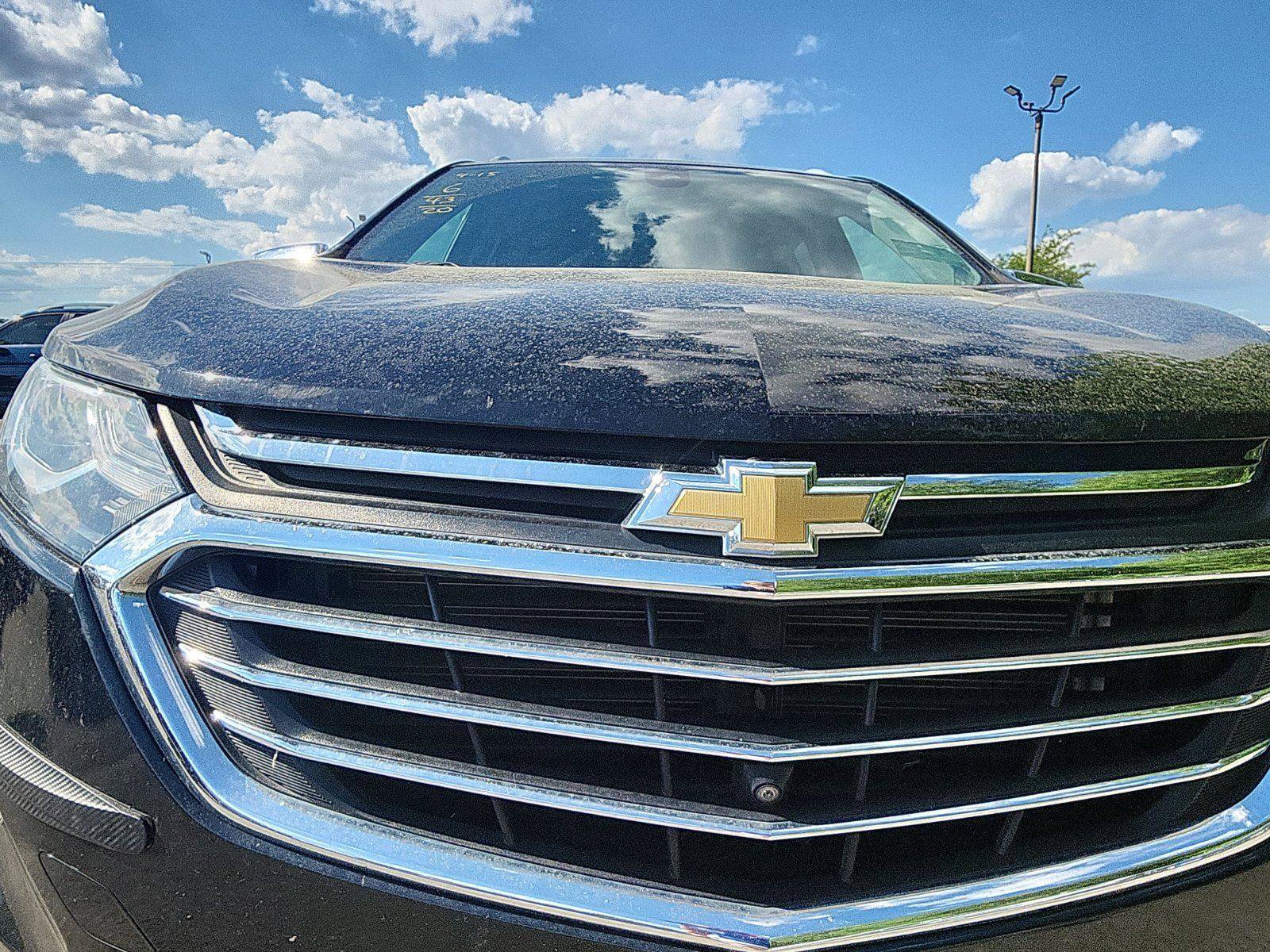 Used 2020 Chevrolet Equinox Premier image 11