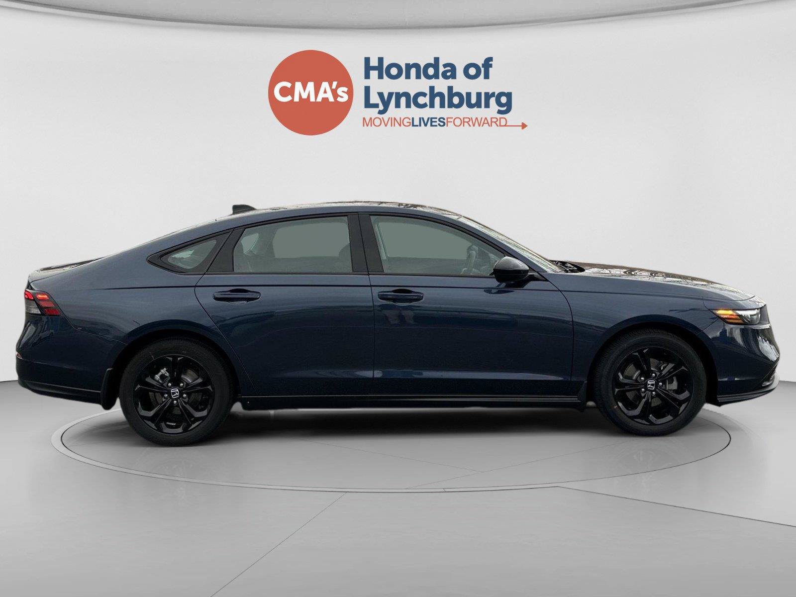 Used 2025 Honda Accord SE image 6