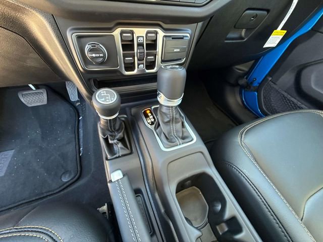 New 2025 Jeep Wrangler Sahara w/ Safety Group image 19