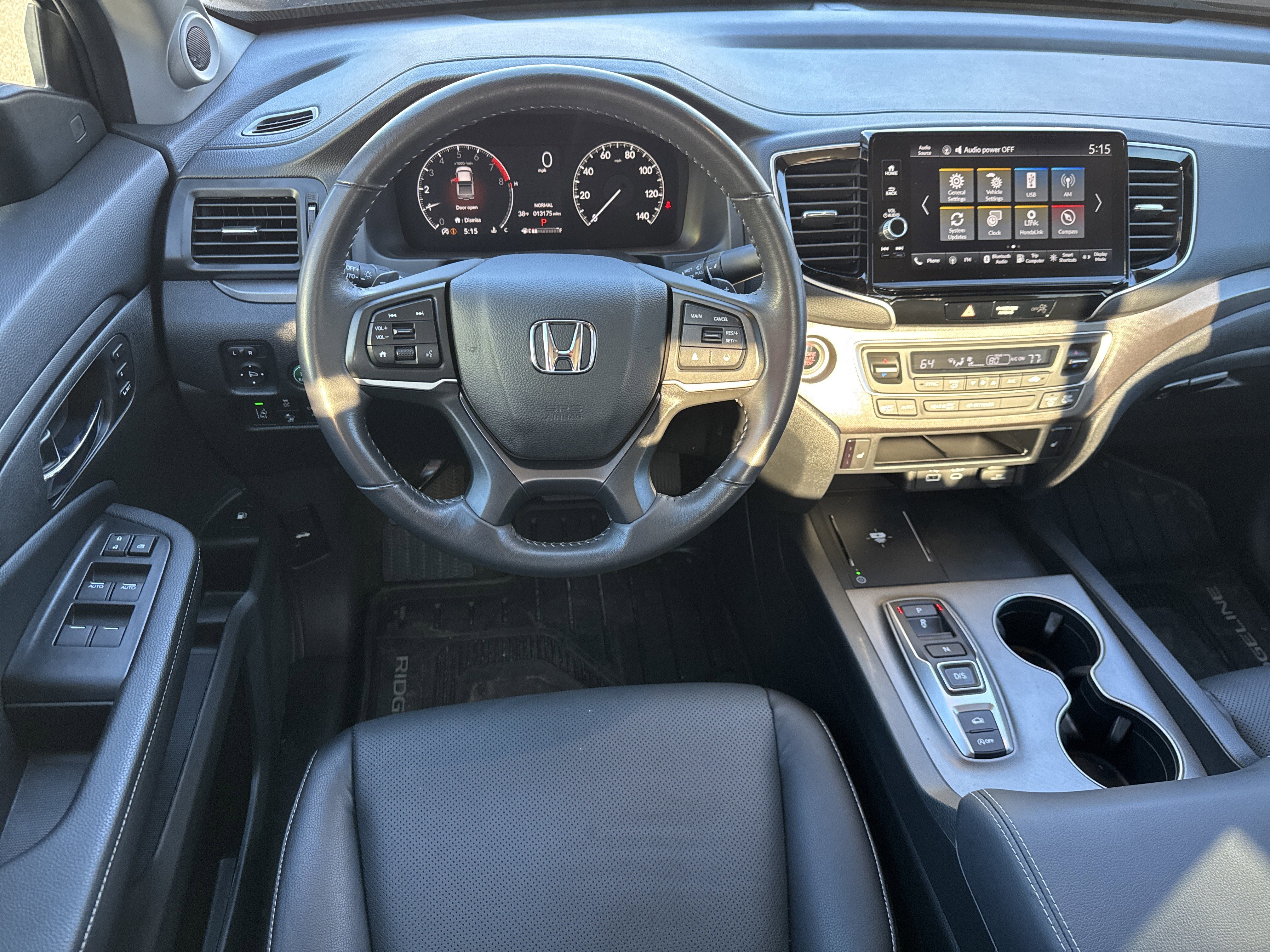 Used 2025 Honda Ridgeline RTL image 12