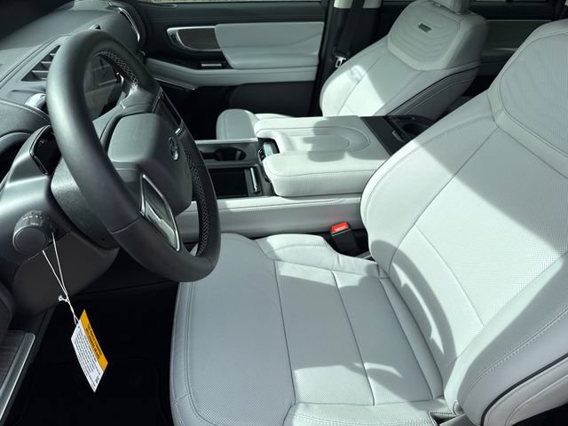 New 2026 Ford Expedition Max Platinum w/ Platinum Ultimate Package AWD/4WD image 21