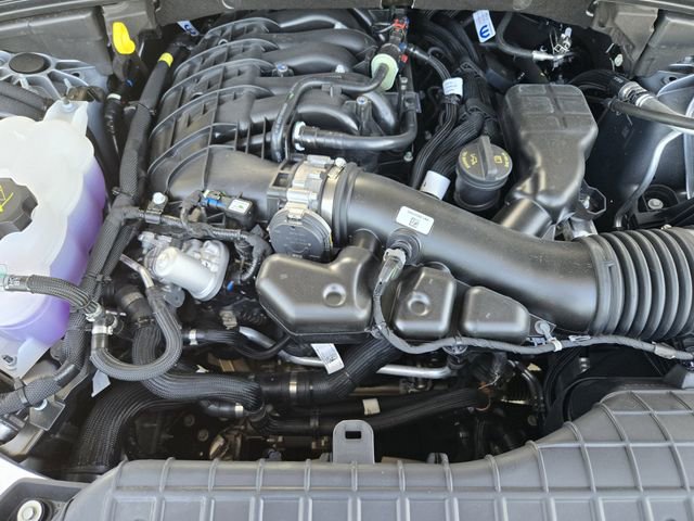 New 2025 Jeep Grand Cherokee Laredo w/ MOPAR Finishing Package RWD image 20