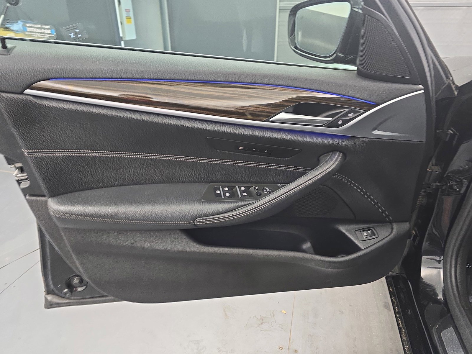 Used 2019 BMW 540i RWD image 21