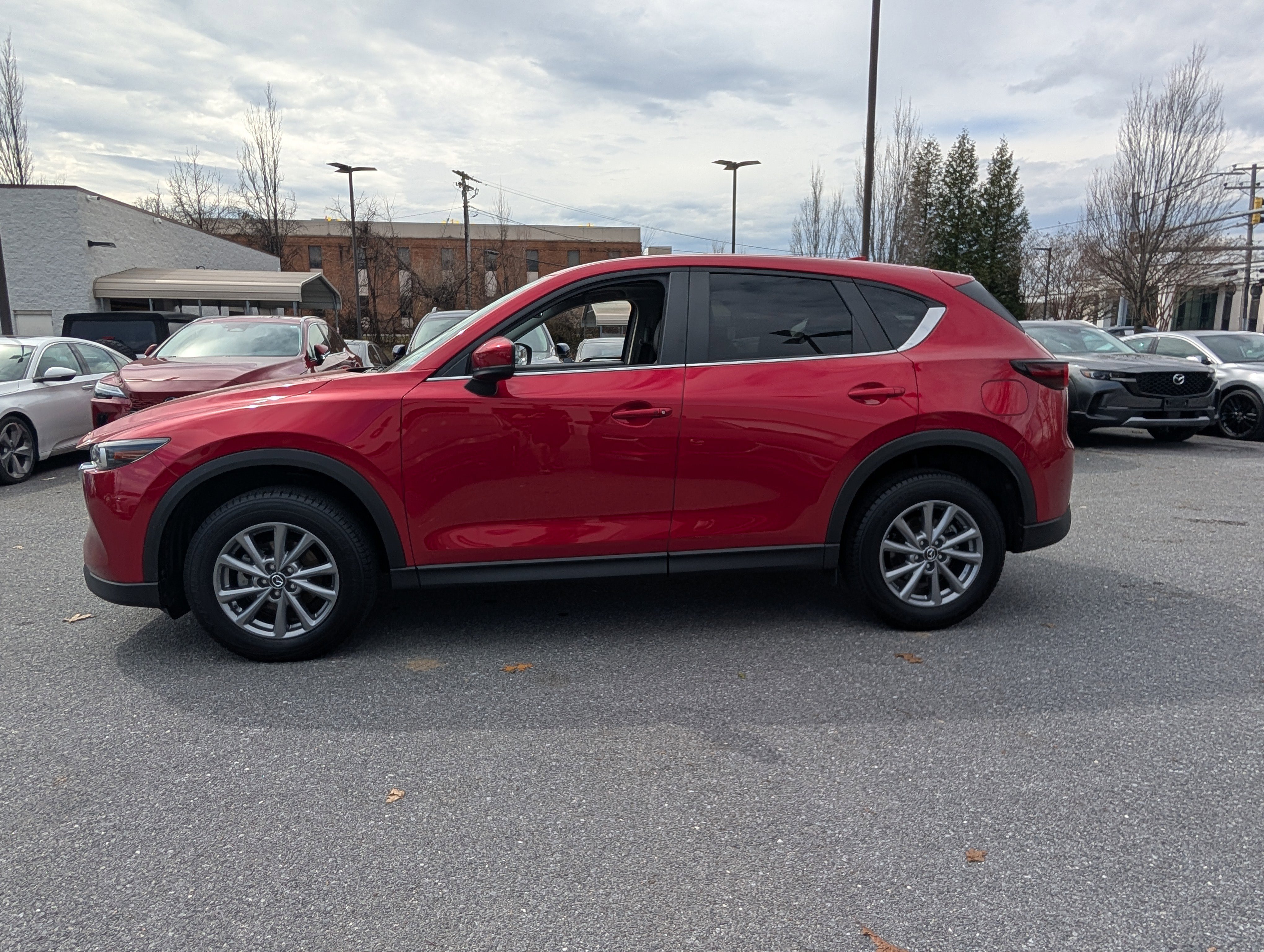 Used 2023 MAZDA CX-5 AWD 2.5 S w/ Preferred Package image 6