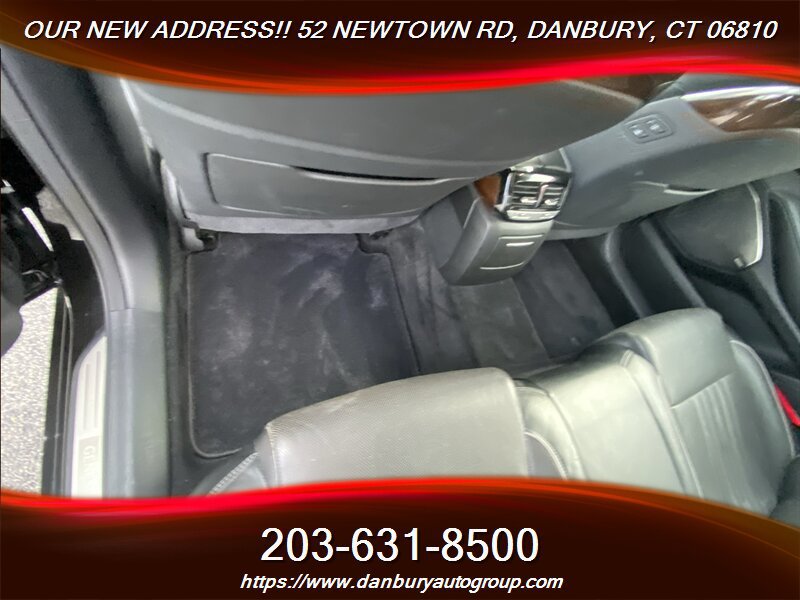 Used 2018 Genesis G90 3.3T Premium AWD/4WD image 25