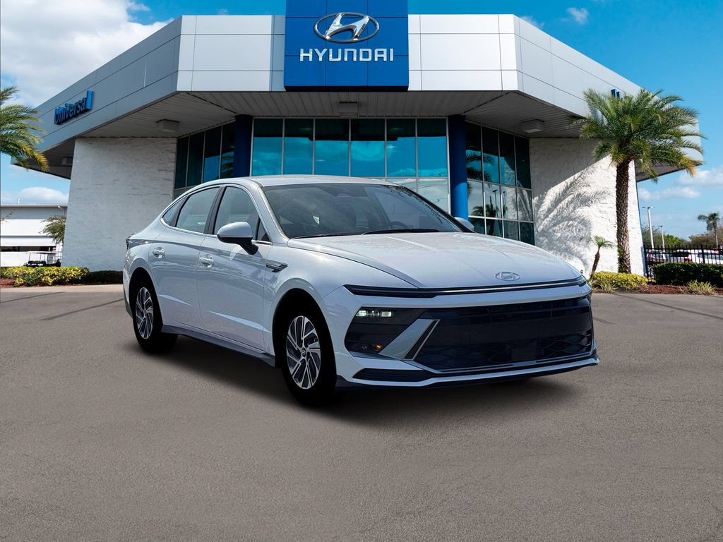 New 2026 Hyundai Sonata Blue FWD image 12