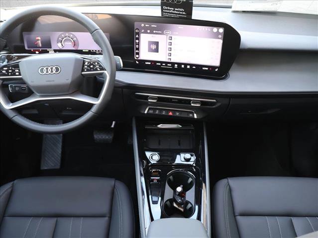 New 2026 Audi Q3 quattro 2.0T AWD/4WD image 16