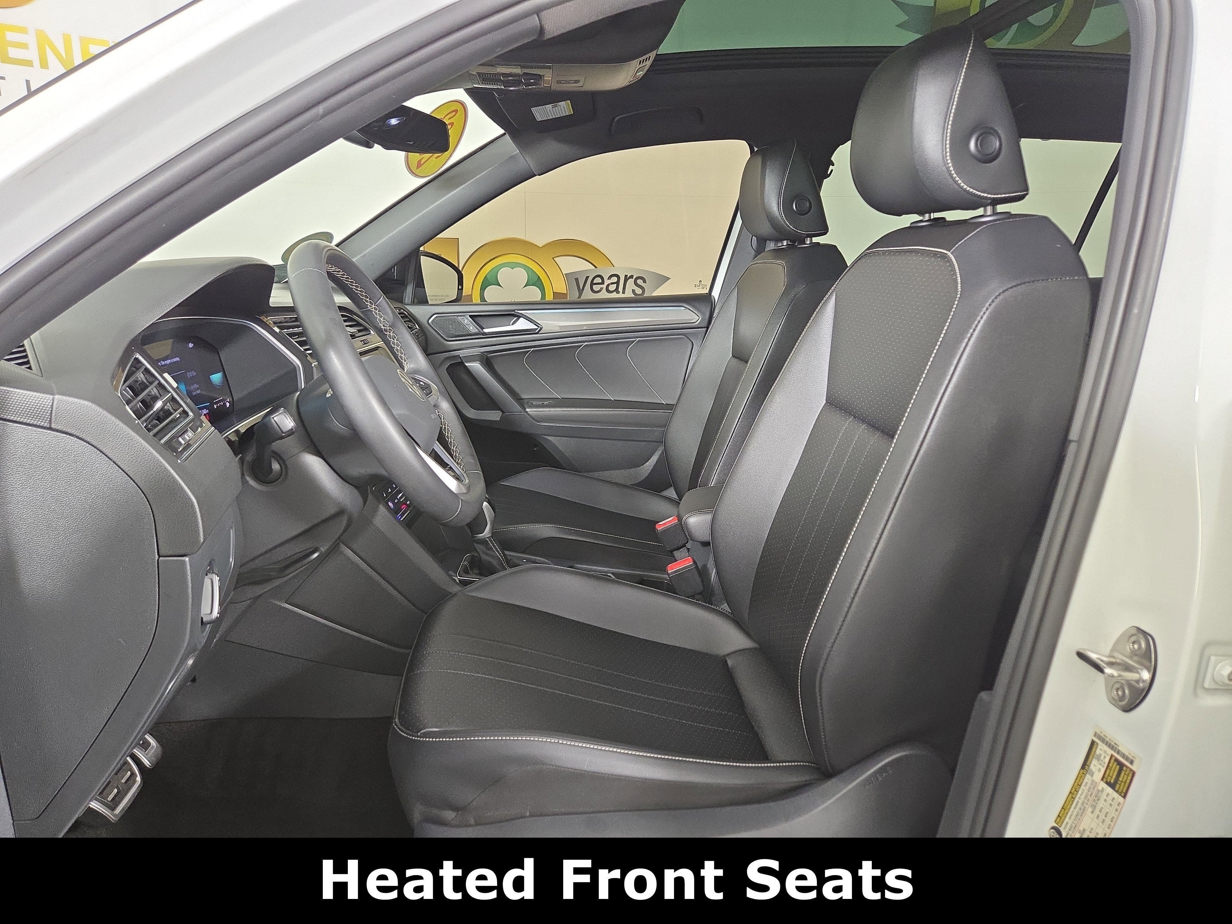 Used 2023 Volkswagen Tiguan SE R-Line image 11