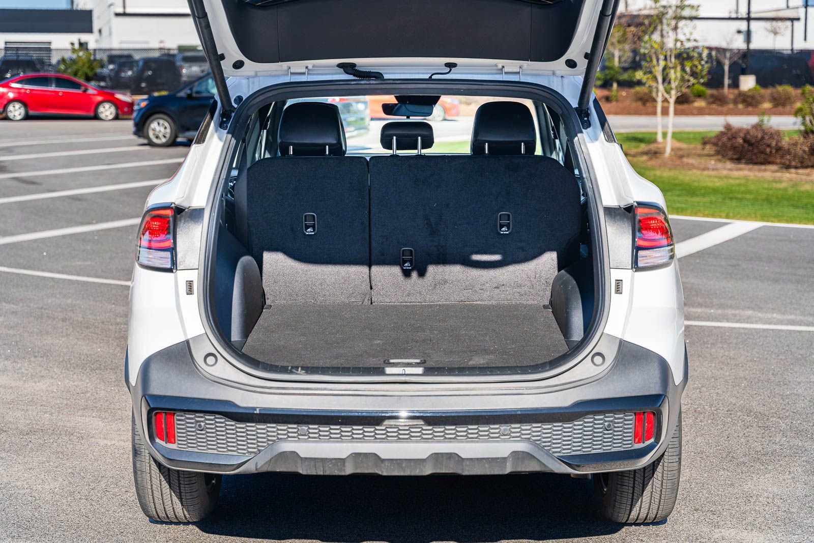 Used 2025 Kia Sportage X-Line w/ Premium Package image 15