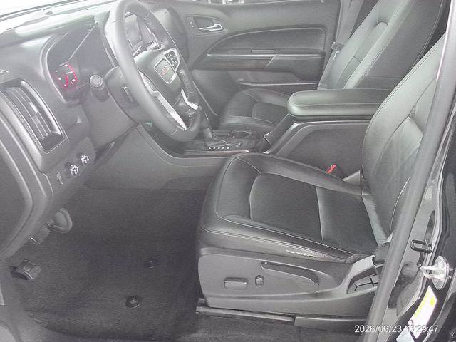Used 2015 GMC Canyon SLT AWD/4WD image 7