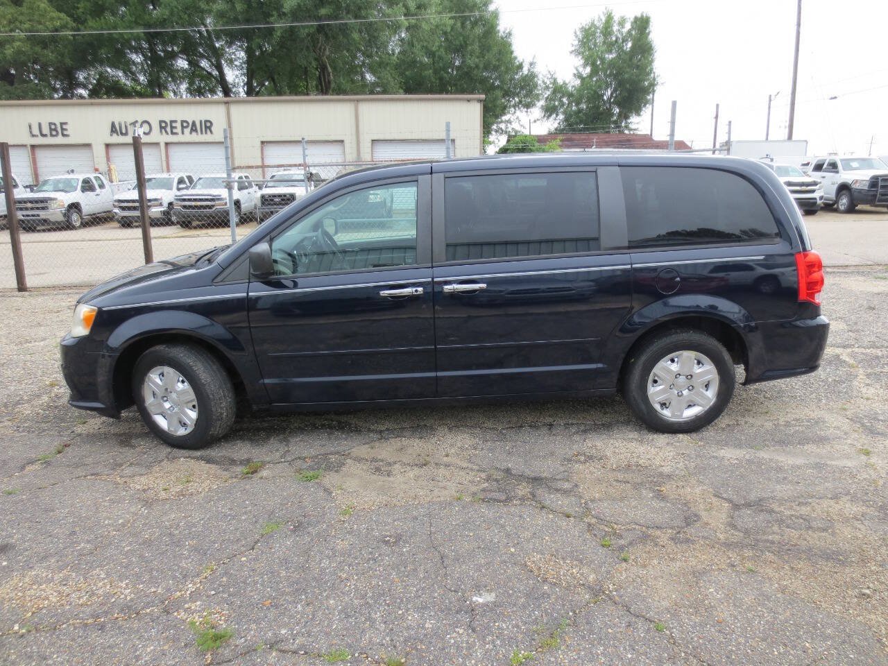 Used 2012 Dodge Grand Caravan SE