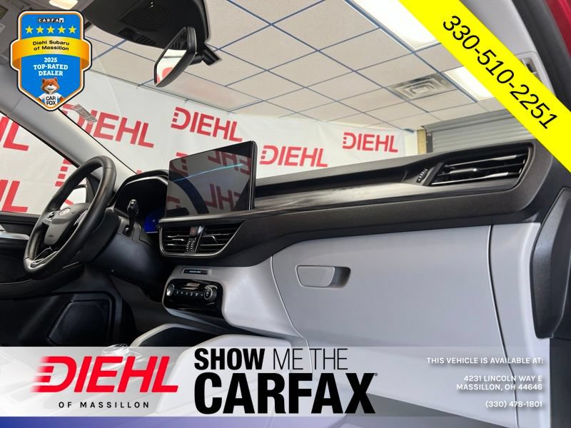 Used 2024 Ford Escape Platinum AWD/4WD image 17