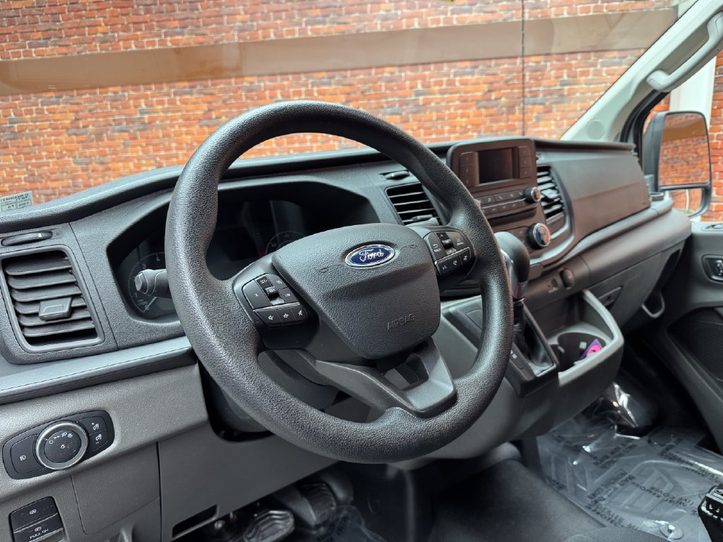 Certified 2025 Ford Transit 250 Low Roof w/ Exterior Upgrade Package RWD image 14