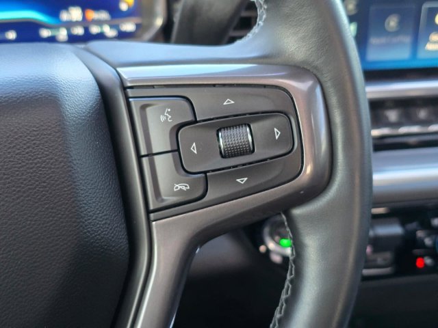 Used 2024 Chevrolet Silverado 3500 High Country w/ High Country Premium Package AWD/4WD image 32