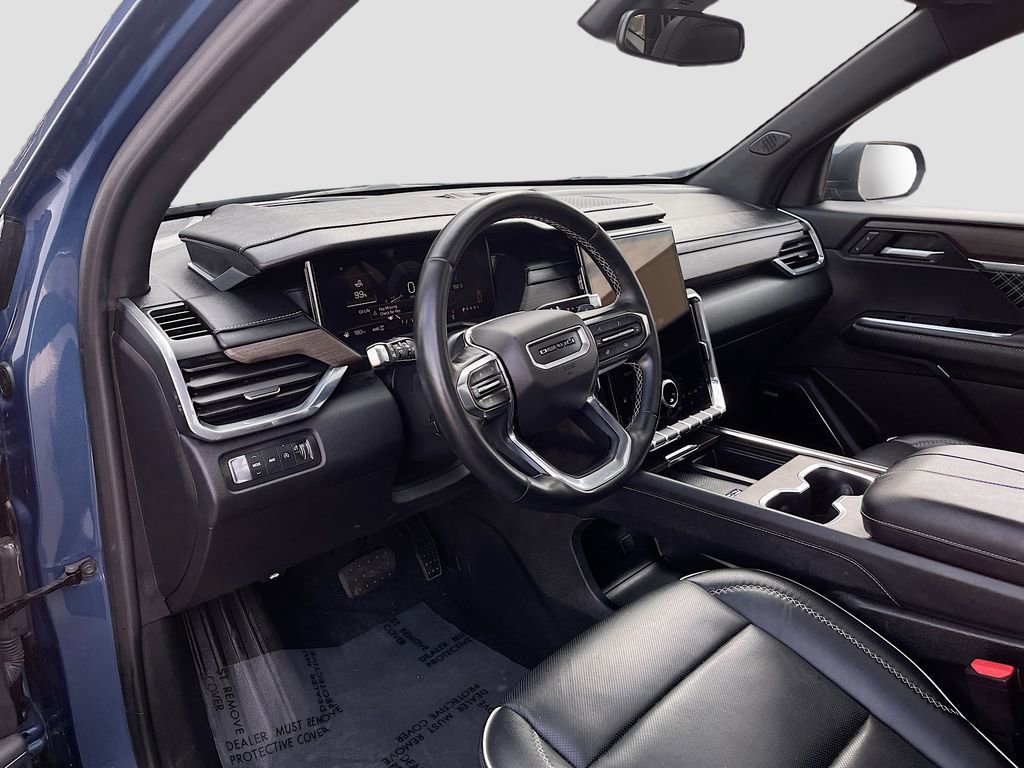 Used 2024 GMC Acadia Denali image 9