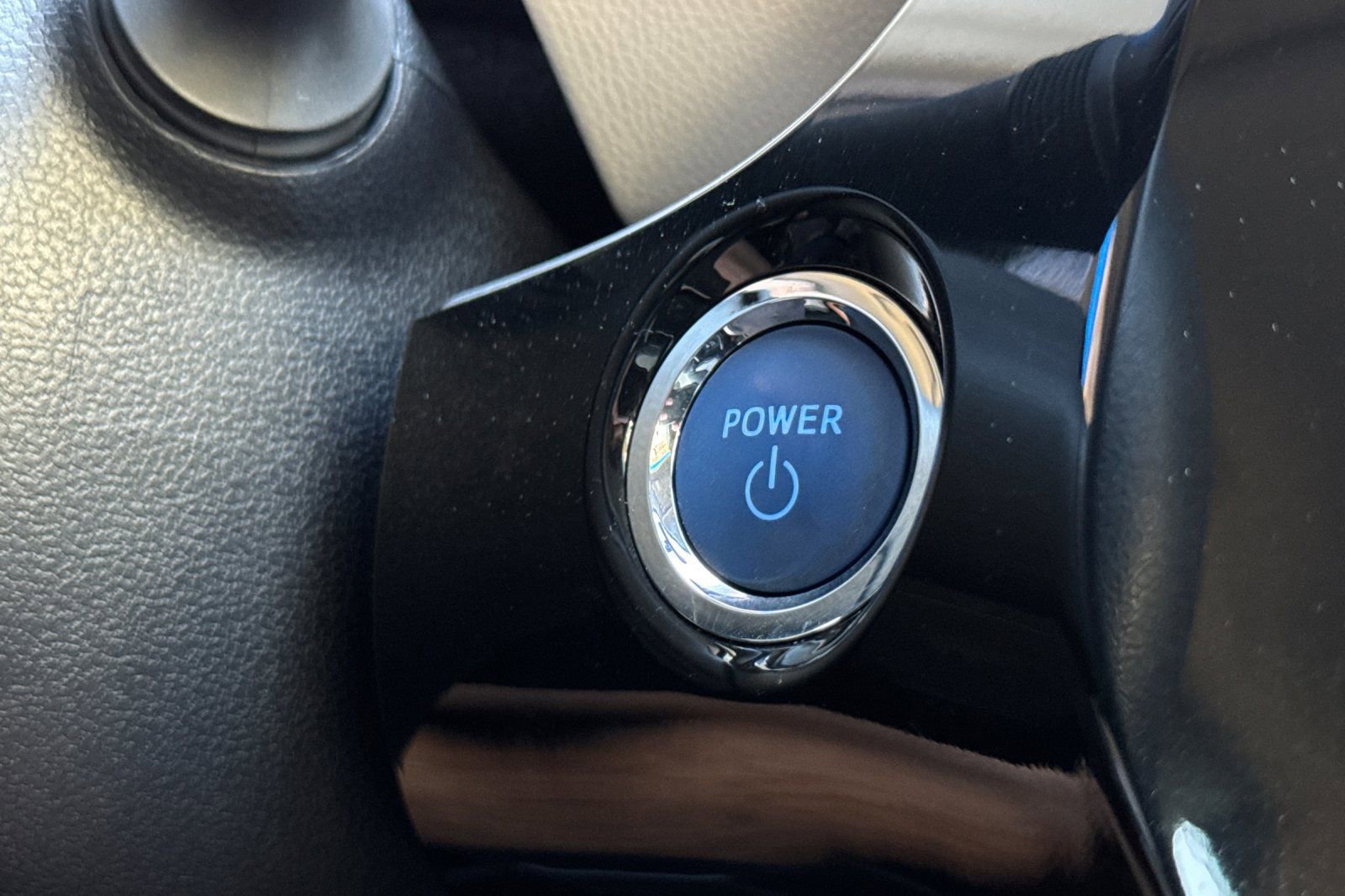 Used 2016 Toyota Prius Two image 22