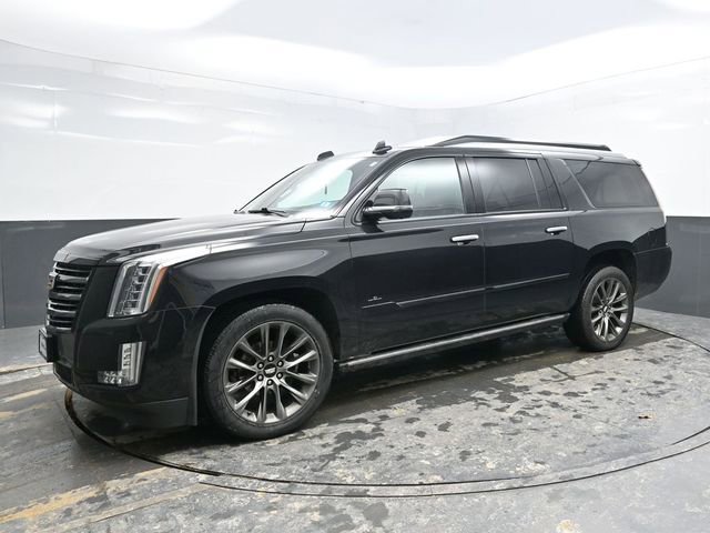 Used 2020 Cadillac Escalade ESV Platinum w/ Escalade Sport Edition image 3