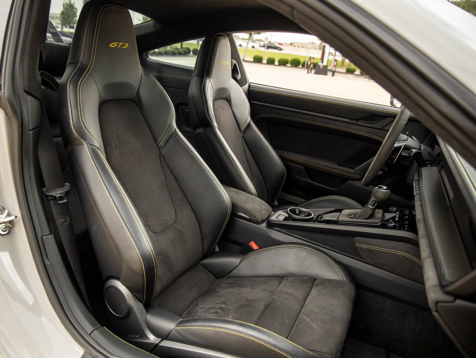 Certified 2022 Porsche 911 GT3 RWD image 44