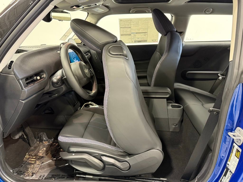 Certified 2025 MINI Cooper S image 16