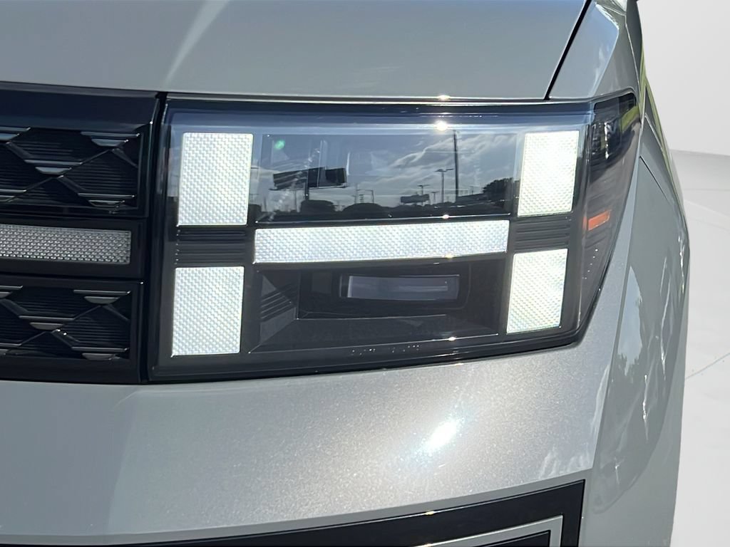 Certified 2025 Hyundai Santa Fe Calligraphy FWD image 25