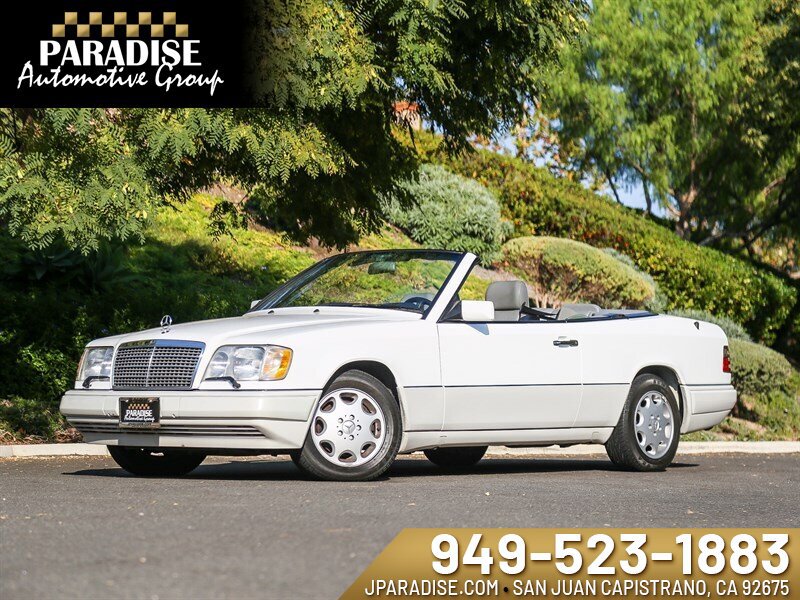 Used 1995 Mercedes-Benz E 320 Convertible image 1