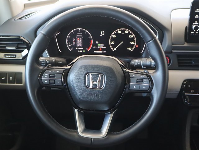 Used 2025 Honda Pilot EX-L image 23