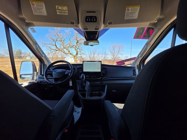Used 2024 Ford Transit 350 XLT image 32