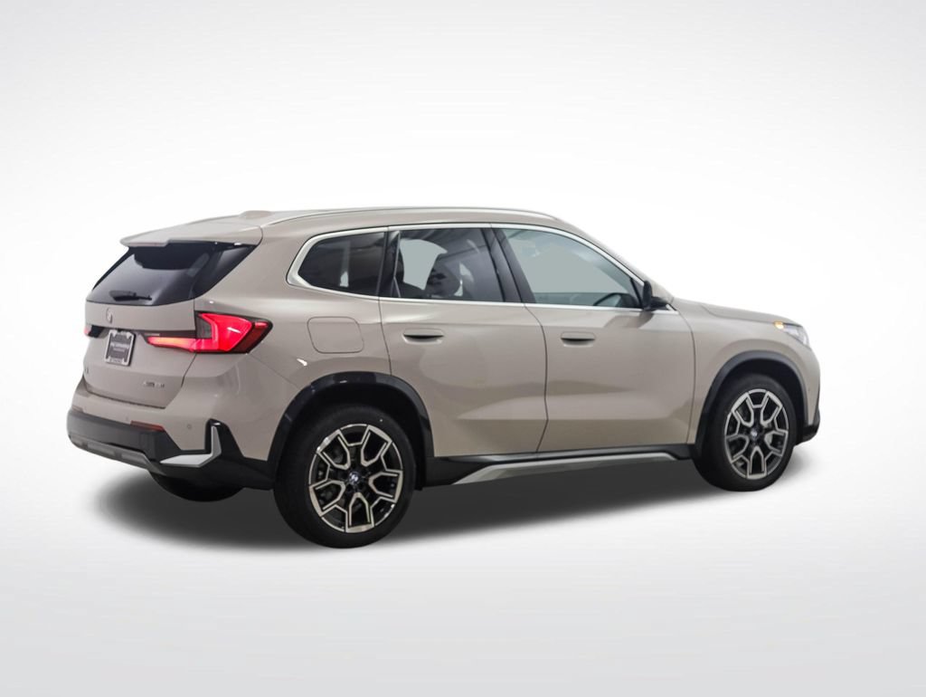 Used 2026 BMW X1 xDrive28i w/ Convenience Package AWD/4WD image 5