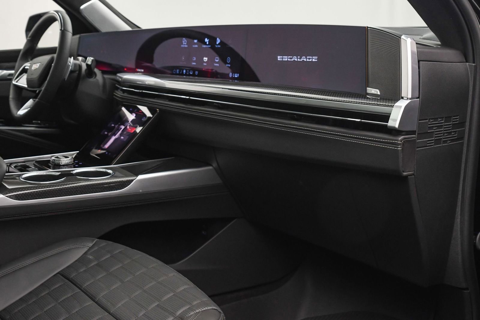 Used 2025 Cadillac Escalade V w/ LPO, ONYX Package image 21