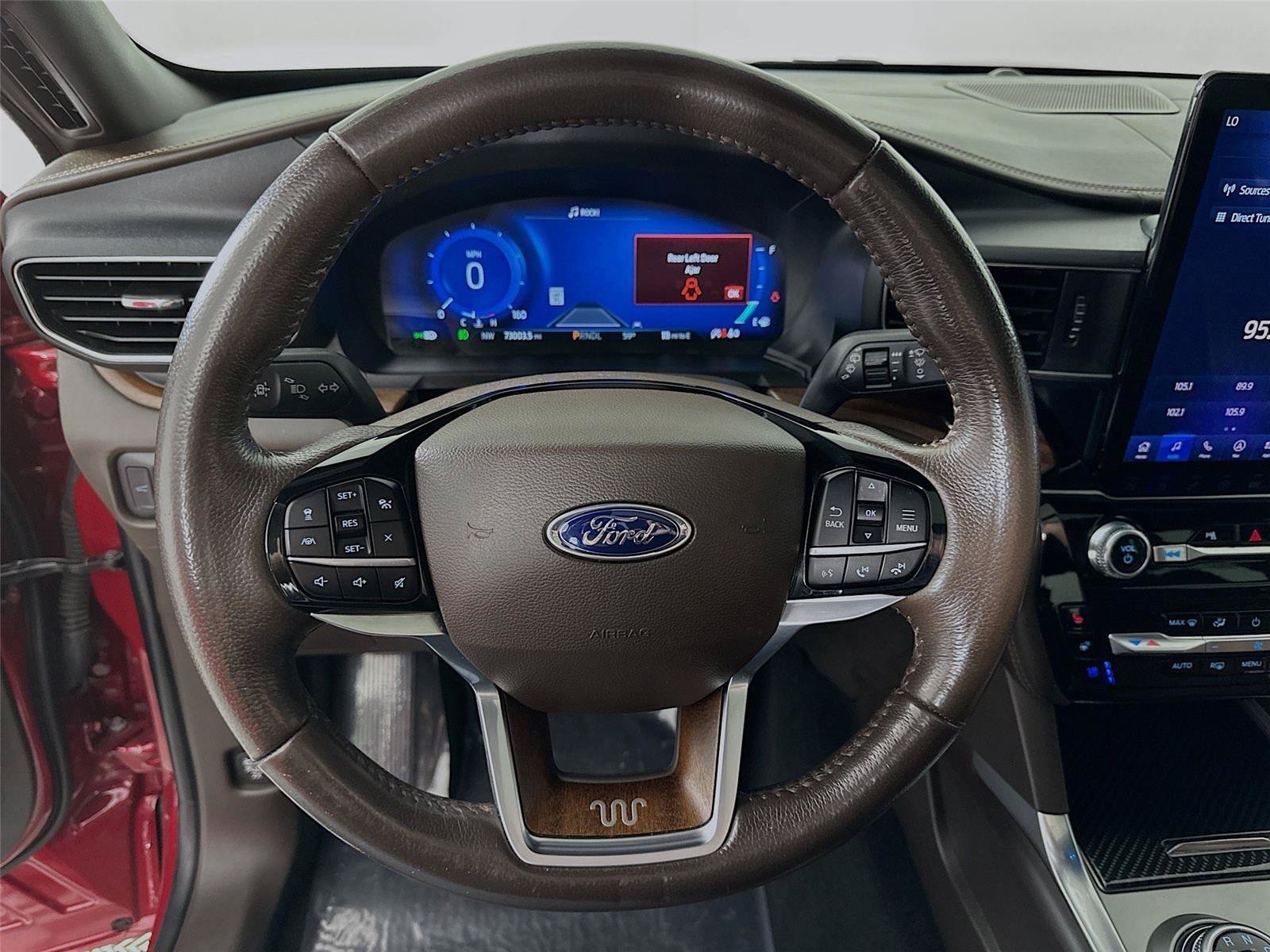 Used 2022 Ford Explorer King Ranch w/ Class IV Trailer Tow Package AWD/4WD image 19