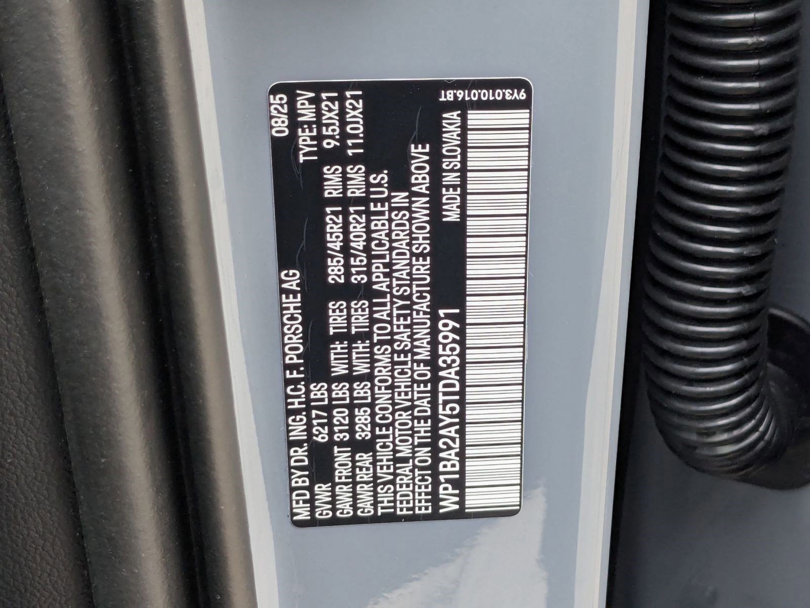 New 2026 Porsche Cayenne Coupe image 30